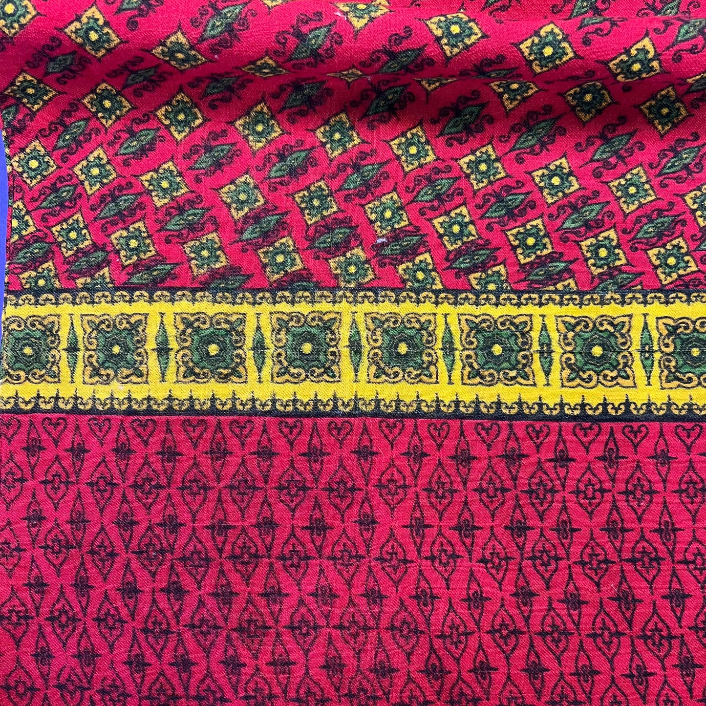 Vintage 1960s Gents Fine Wool Double Sided Geometric Paisley Fringed Scarf