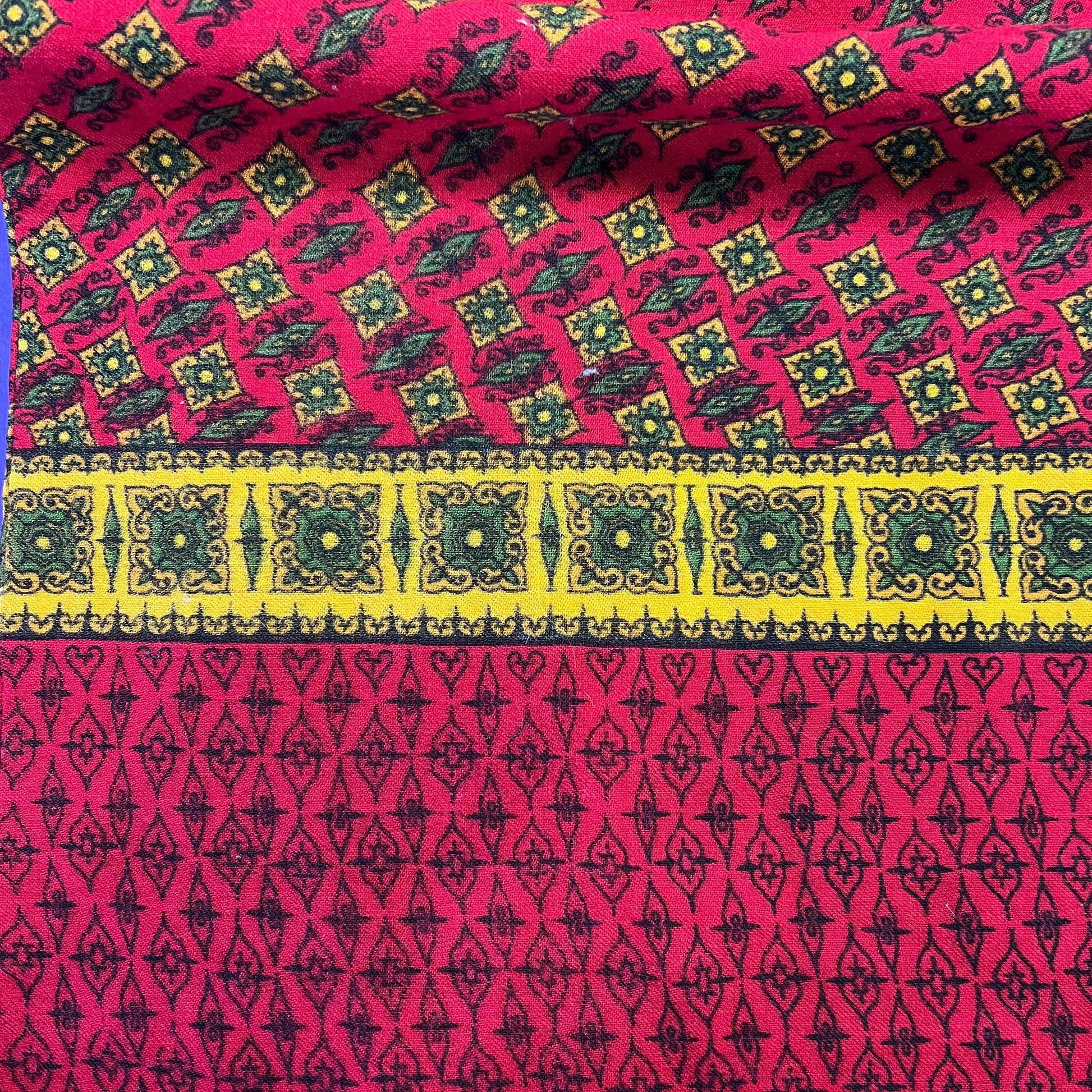 Vintage 1960s Gents Fine Wool Double Sided Geometric Paisley Fringed Scarf