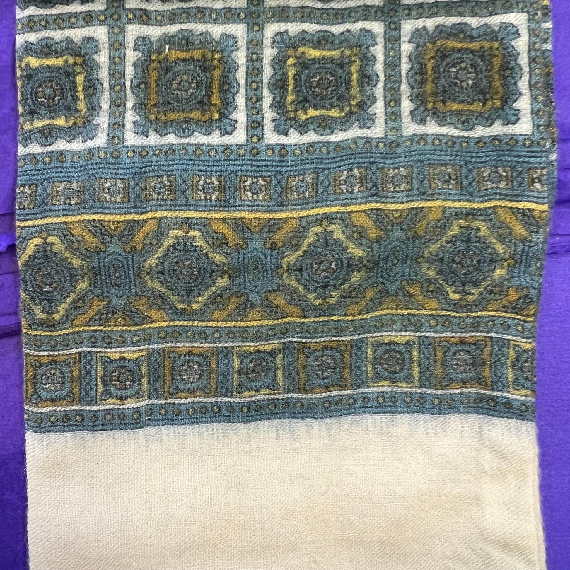 Vintage 1950/60s Gents Narrow Pure Wool Paisley Fringed Scarf - Sustainable Fashion and Gift