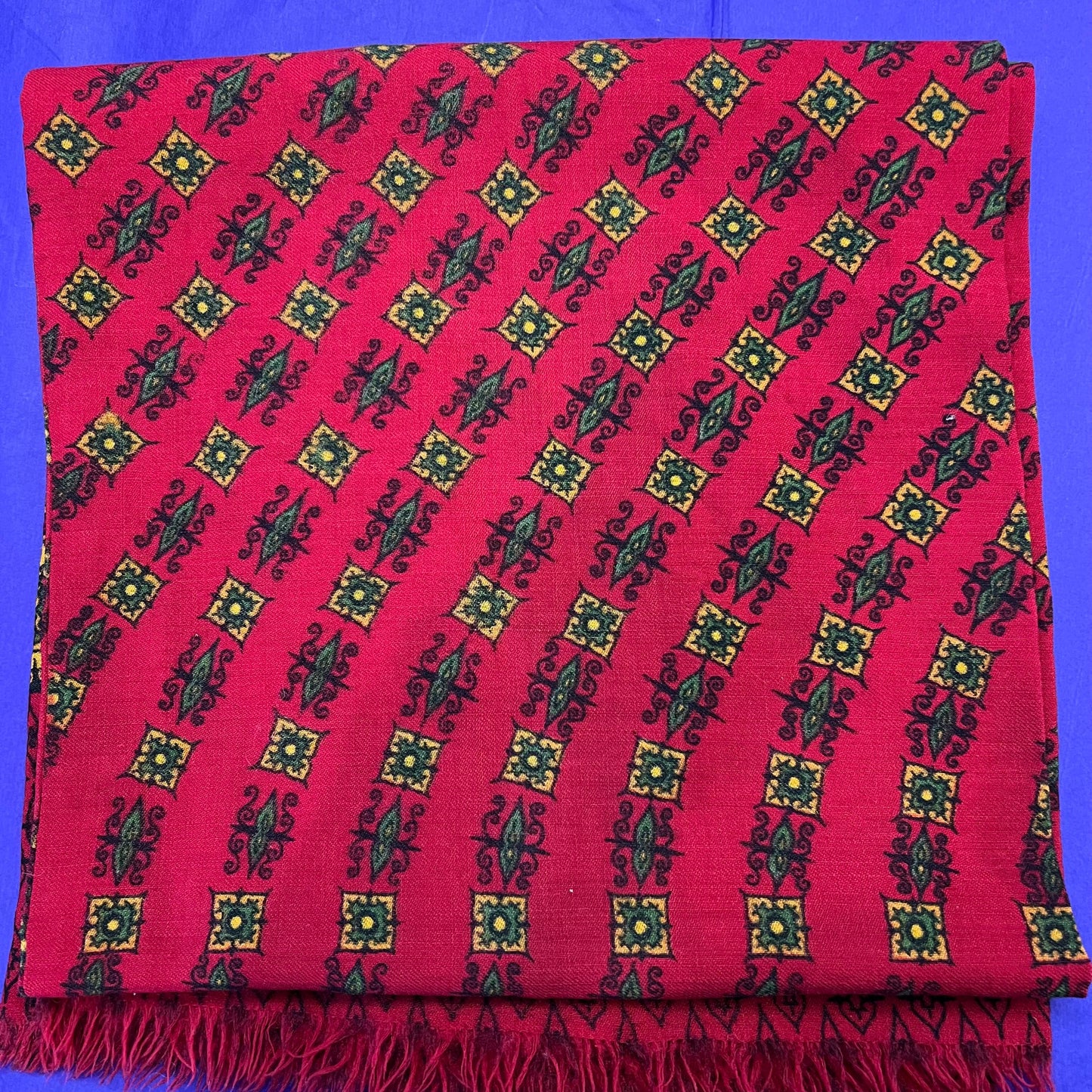 Vintage 1960s Gents Fine Wool Double Sided Geometric Paisley Fringed Scarf