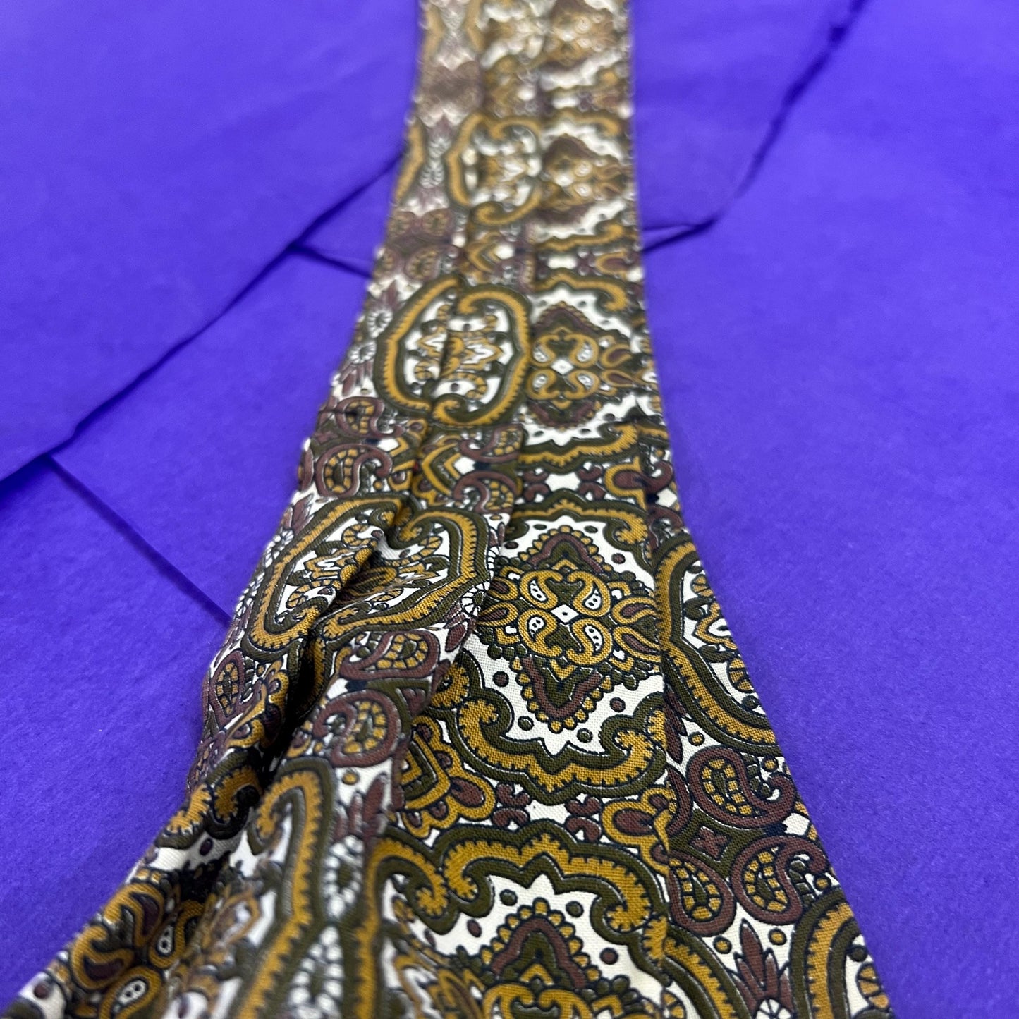 Vintage 1970s Gents Traditional Cotton Paisley Cravat in Gold, Brown, Green on a White Background - Sustainable Fashion and Gift