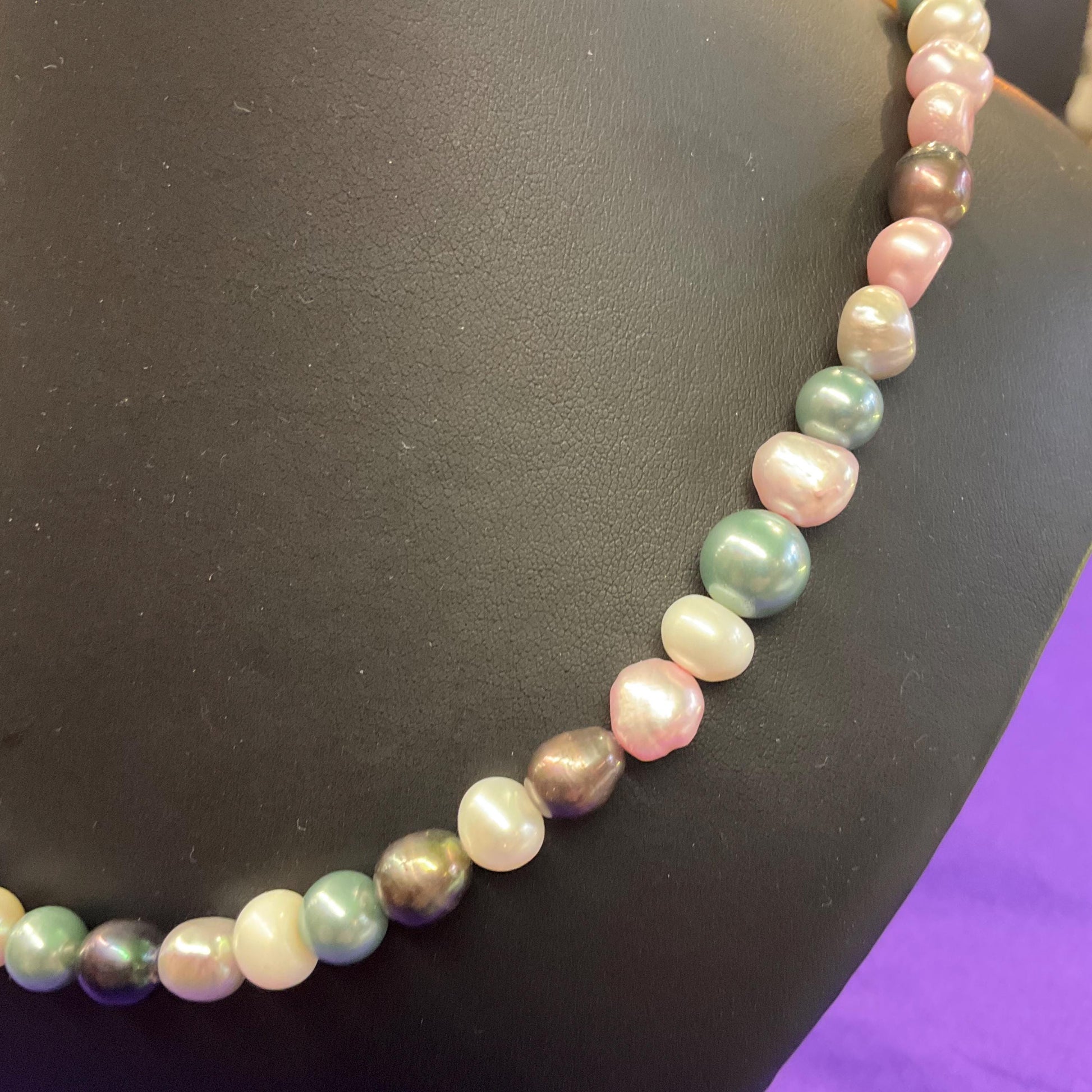Vintage Freash Water and Cultured Pearl Necklace, Ivory , Pretty Pastel and Metallic Organic Beads