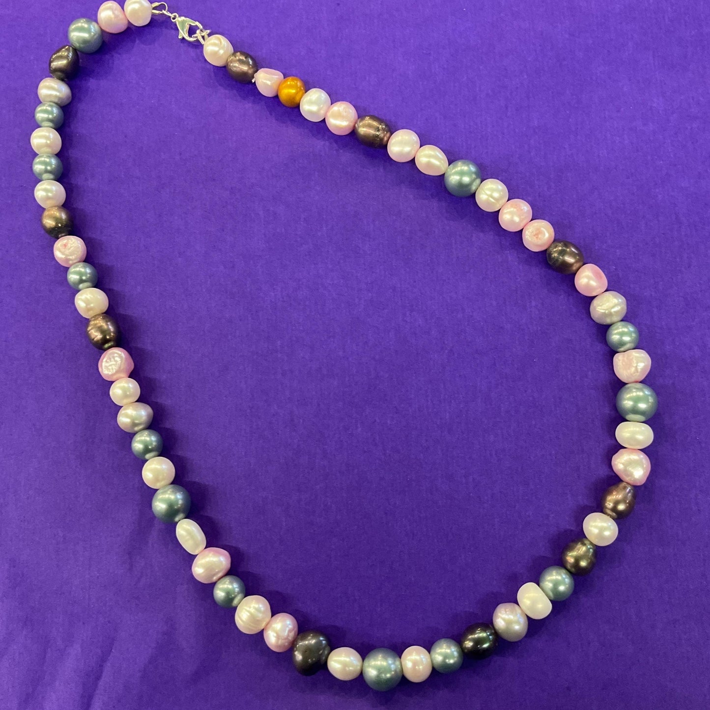 Vintage Freash Water and Cultured Pearl Necklace, Ivory , Pretty Pastel and Metallic Organic Beads