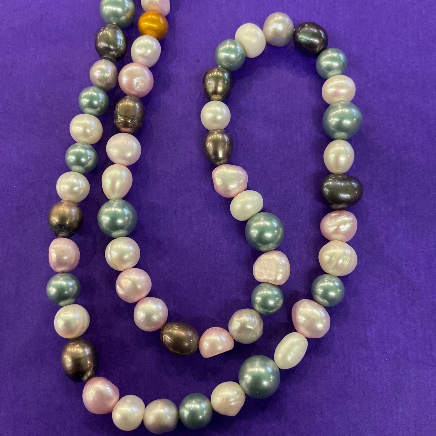Vintage Freash Water and Cultured Pearl Necklace, Ivory , Pretty Pastel and Metallic Organic Beads