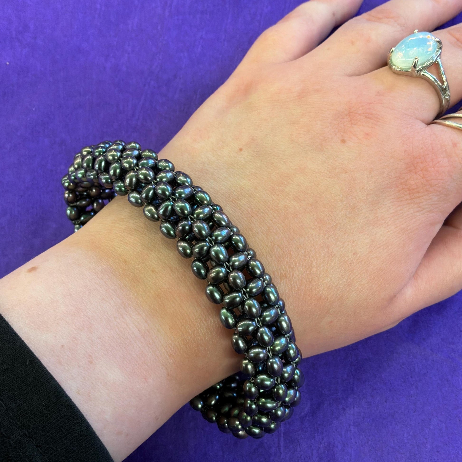 Vintage Fresh Water Pearl Large Dark Peacock/Petrol Tone Chinky Elasticated ‘Popcorn’ Bracelet