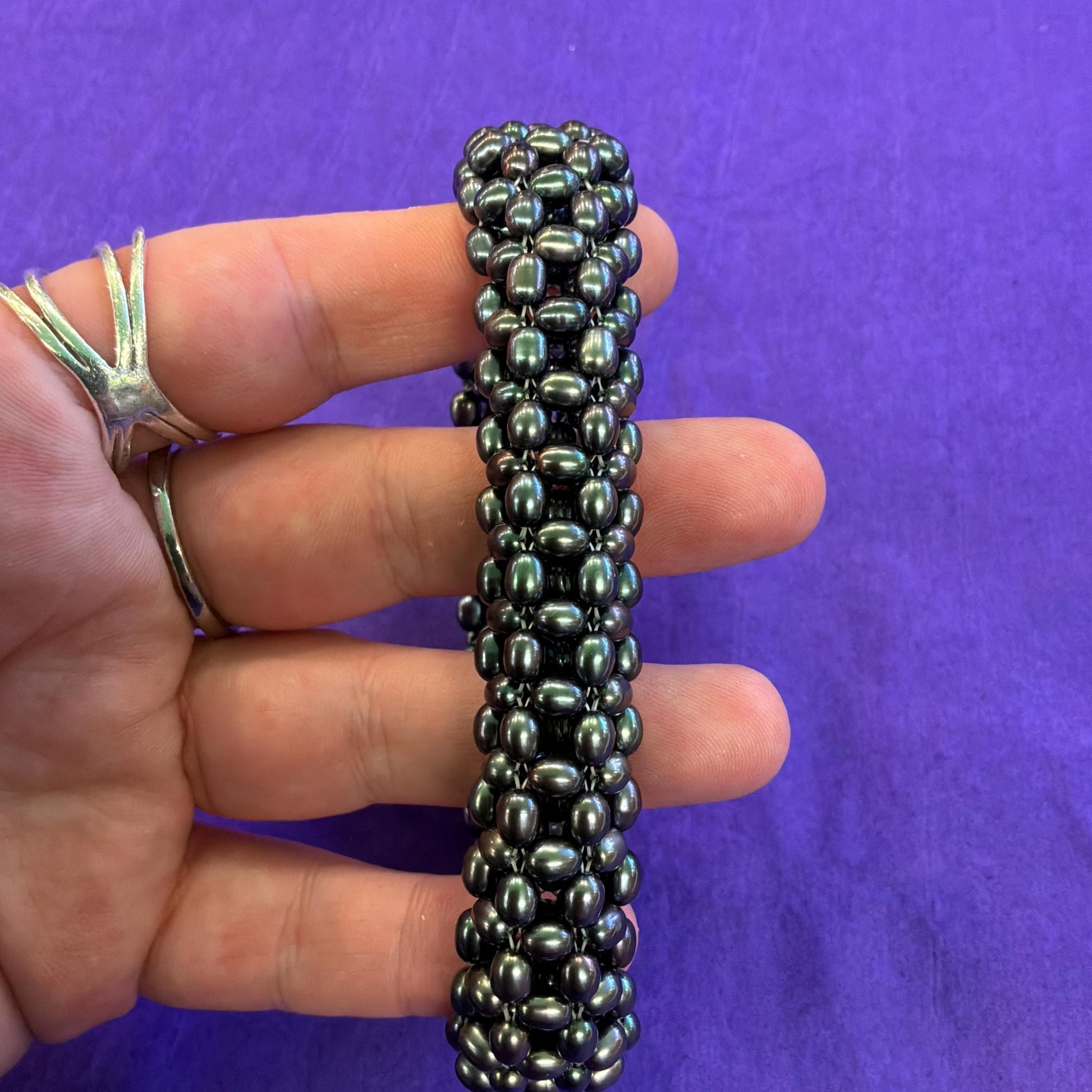 Vintage Fresh Water Pearl Large Dark Peacock/Petrol Tone Chinky Elasticated ‘Popcorn’ Bracelet