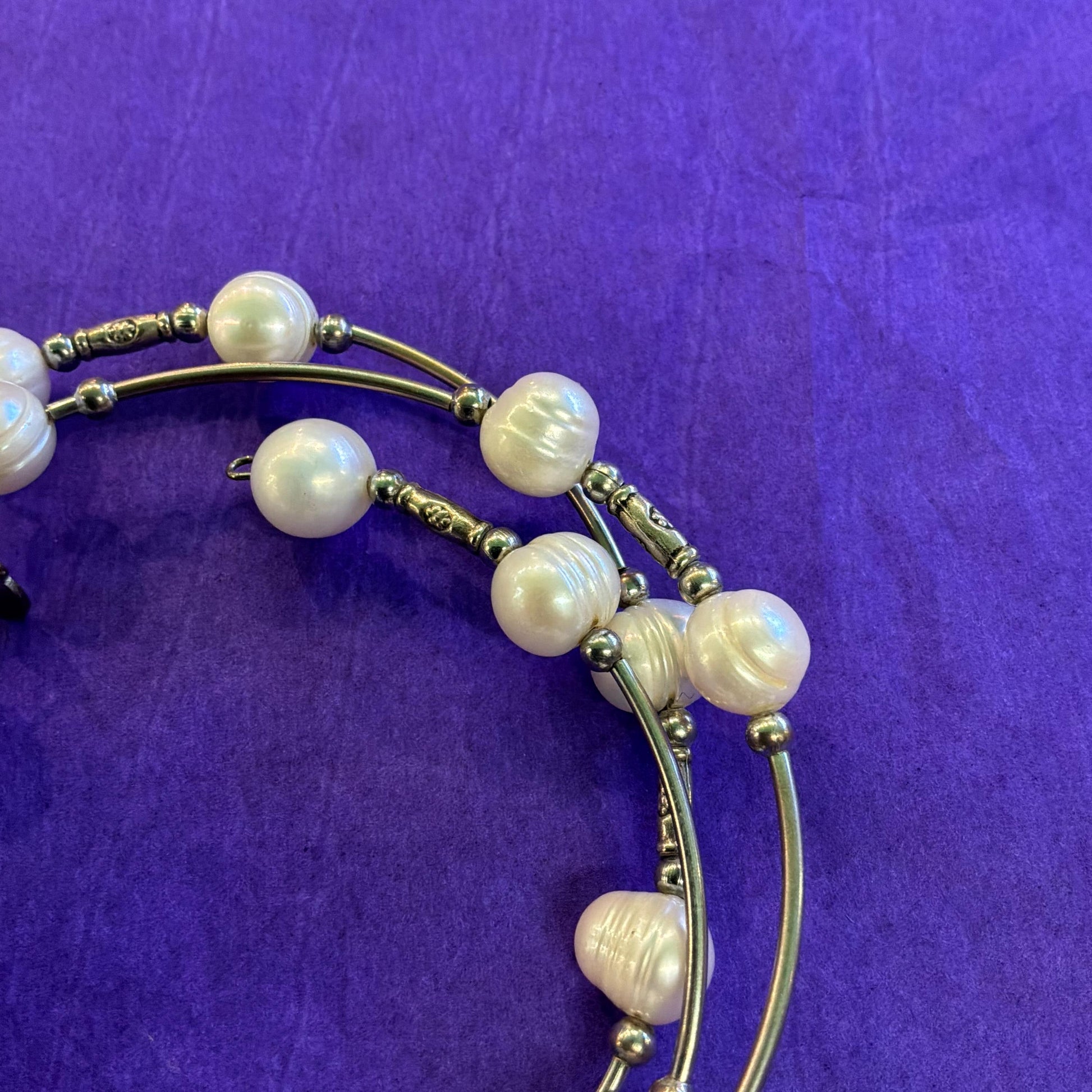 Vintage Laura Ashley Ivory Freshwater Pearl and Silver Tone MEtal Coiled Bracelet