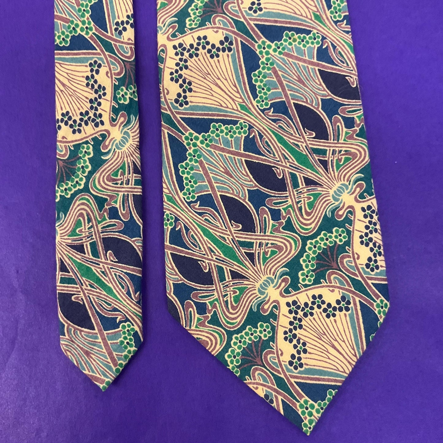 Vintage Liberty of London Ianthe Tana Lawn Cotton Tie