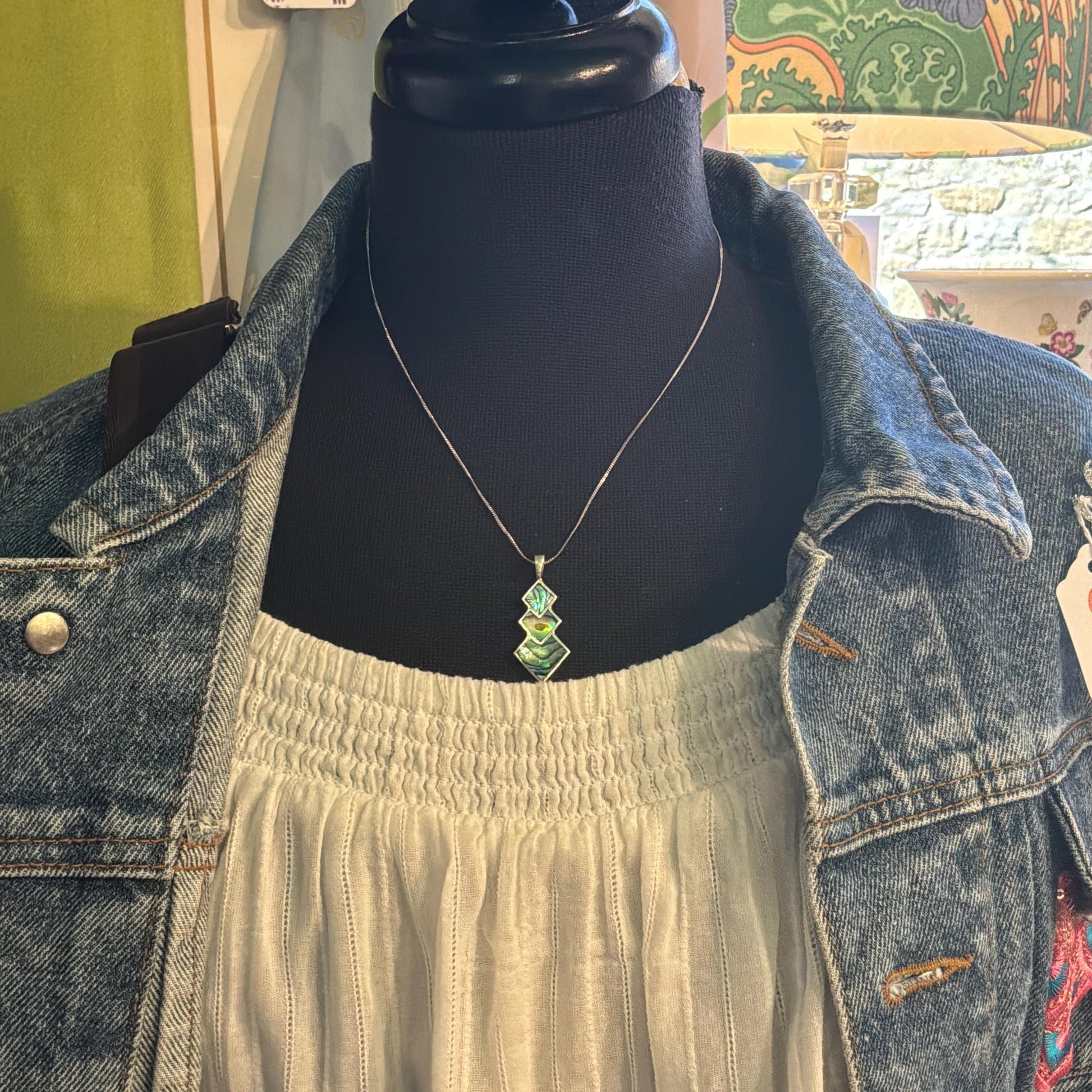 Vintage 925 Silver and Abalone Shell Pendant and Drop Earring Jewellery Set