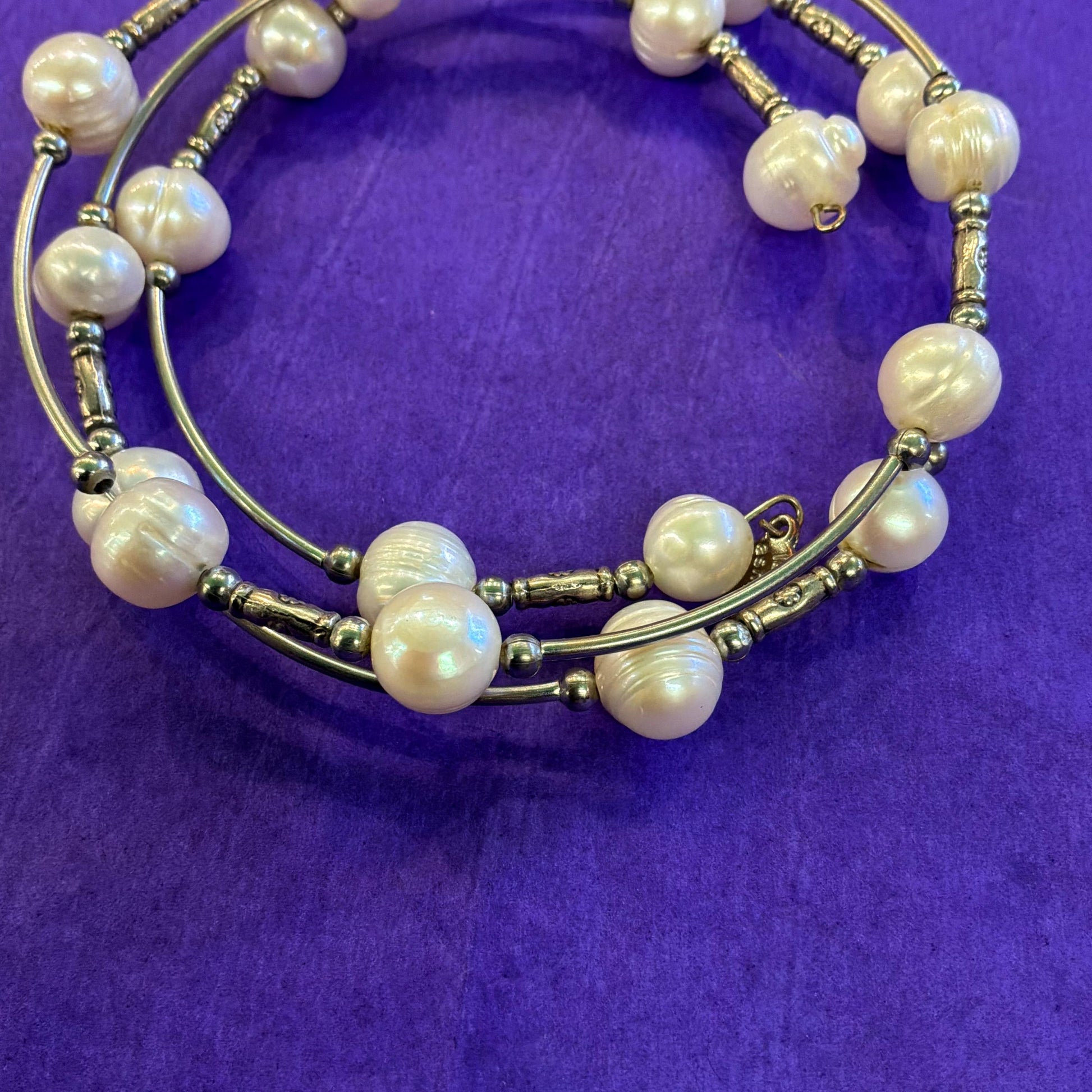 Vintage Laura Ashley Ivory Freshwater Pearl and Silver Tone MEtal Coiled Bracelet
