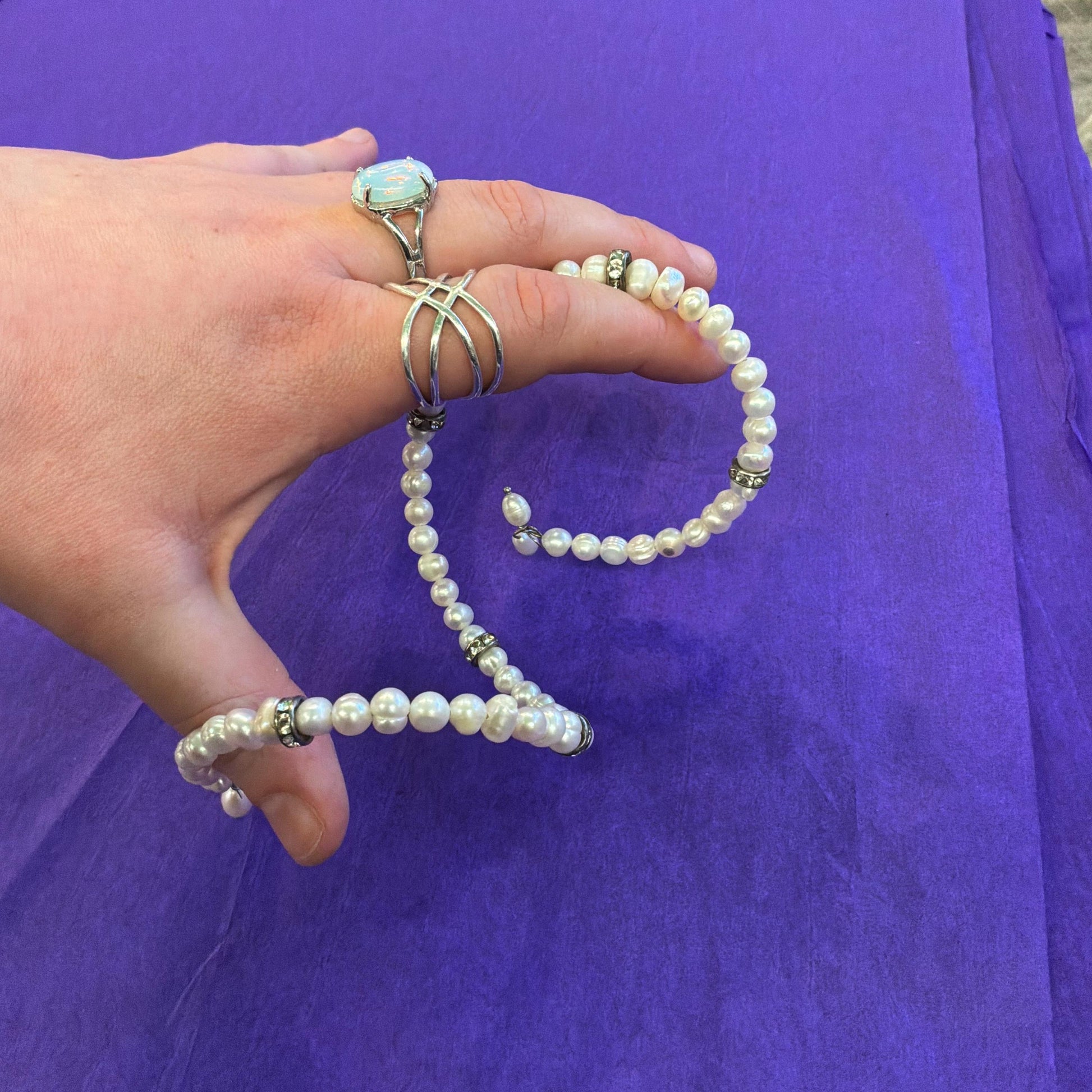 Vintage Double Strand Ivory Freshwater Pearl and Diamante Crystal Rondelle filed memory Bangle