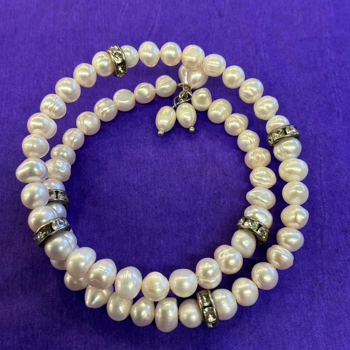 Vintage Double Strand Ivory Freshwater Pearl and Diamante Crystal Rondelle filed memory Bangle