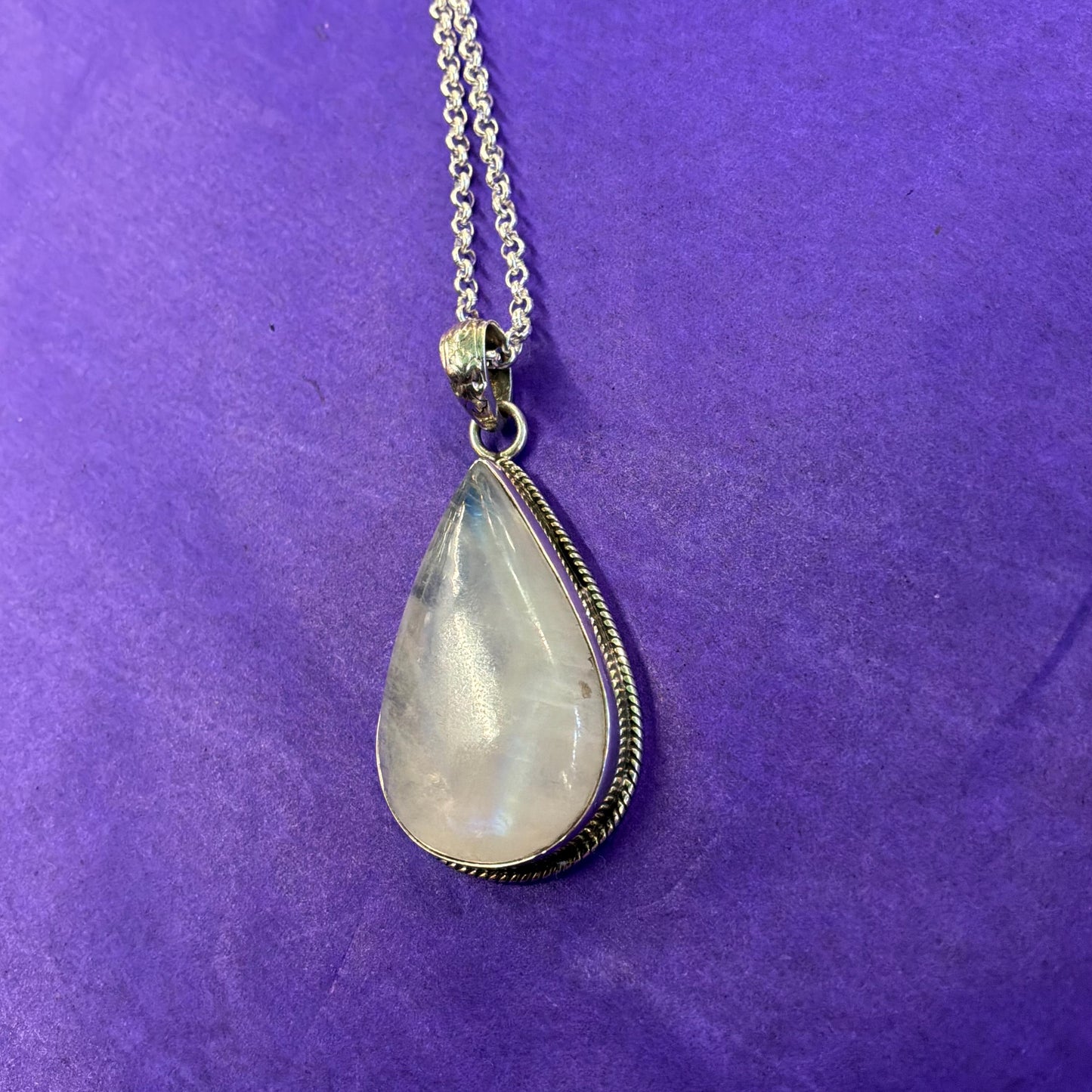 Vintage Large Moonstone Teardrop Shaped Silver Pendant, 20” Silver Plated Chain
