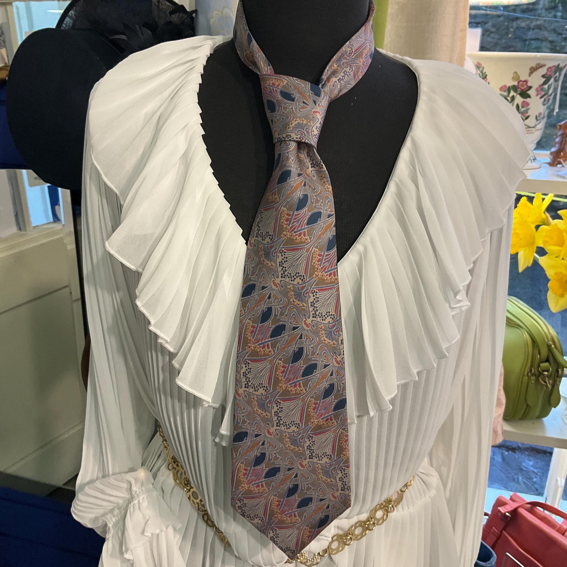 Vintage Liberty Pure Silk Ianthe Art Nouveau Print Neck Tie
