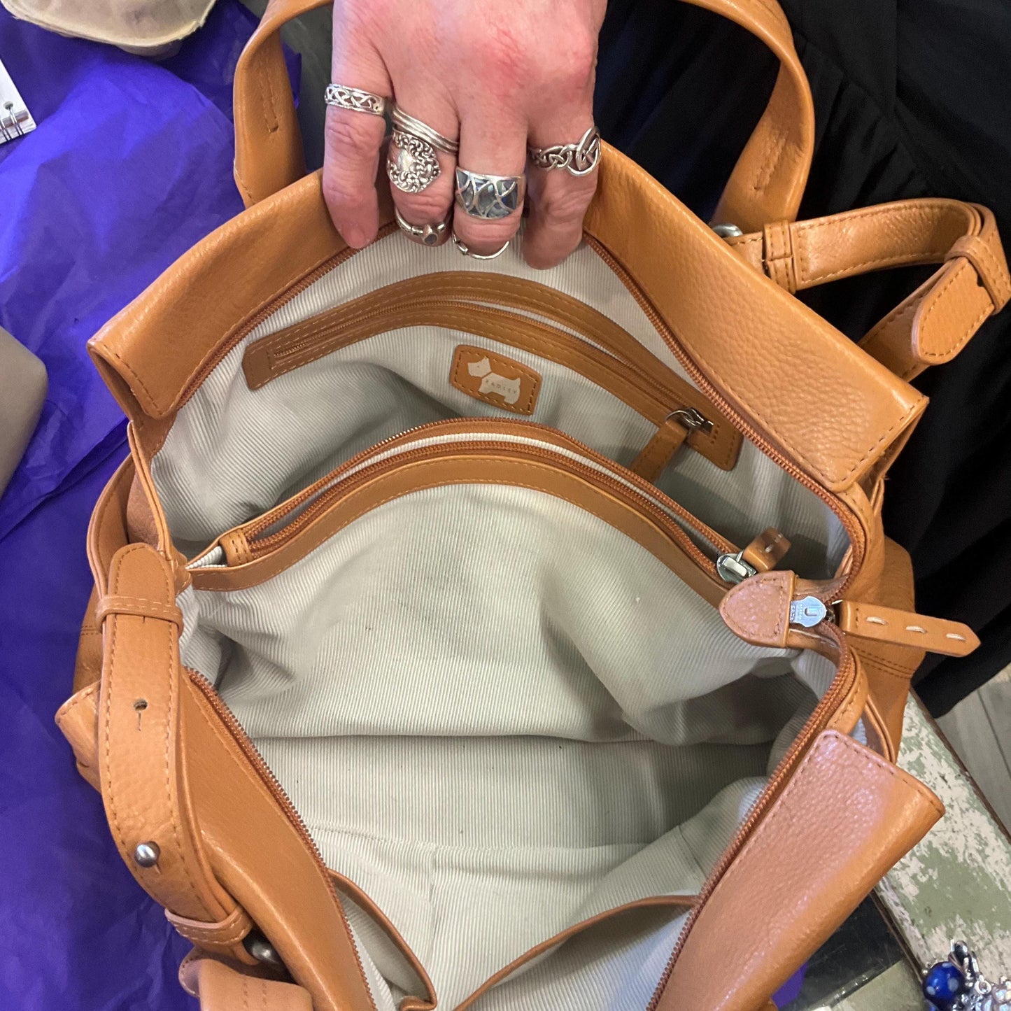 Vintage RADLEY Large Tan Pebble Leather Handbag/ Cross Body Bag, Rarely used with original dust cover