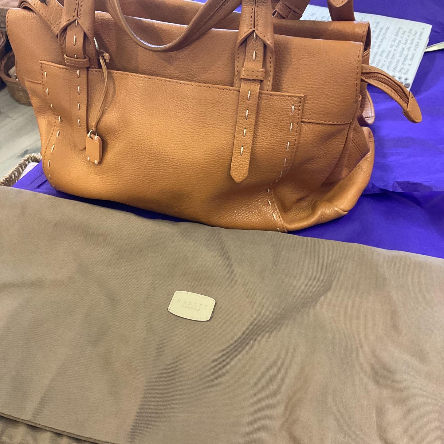 Vintage RADLEY Large Tan Pebble Leather Handbag/ Cross Body Bag, Rarely used with original dust cover