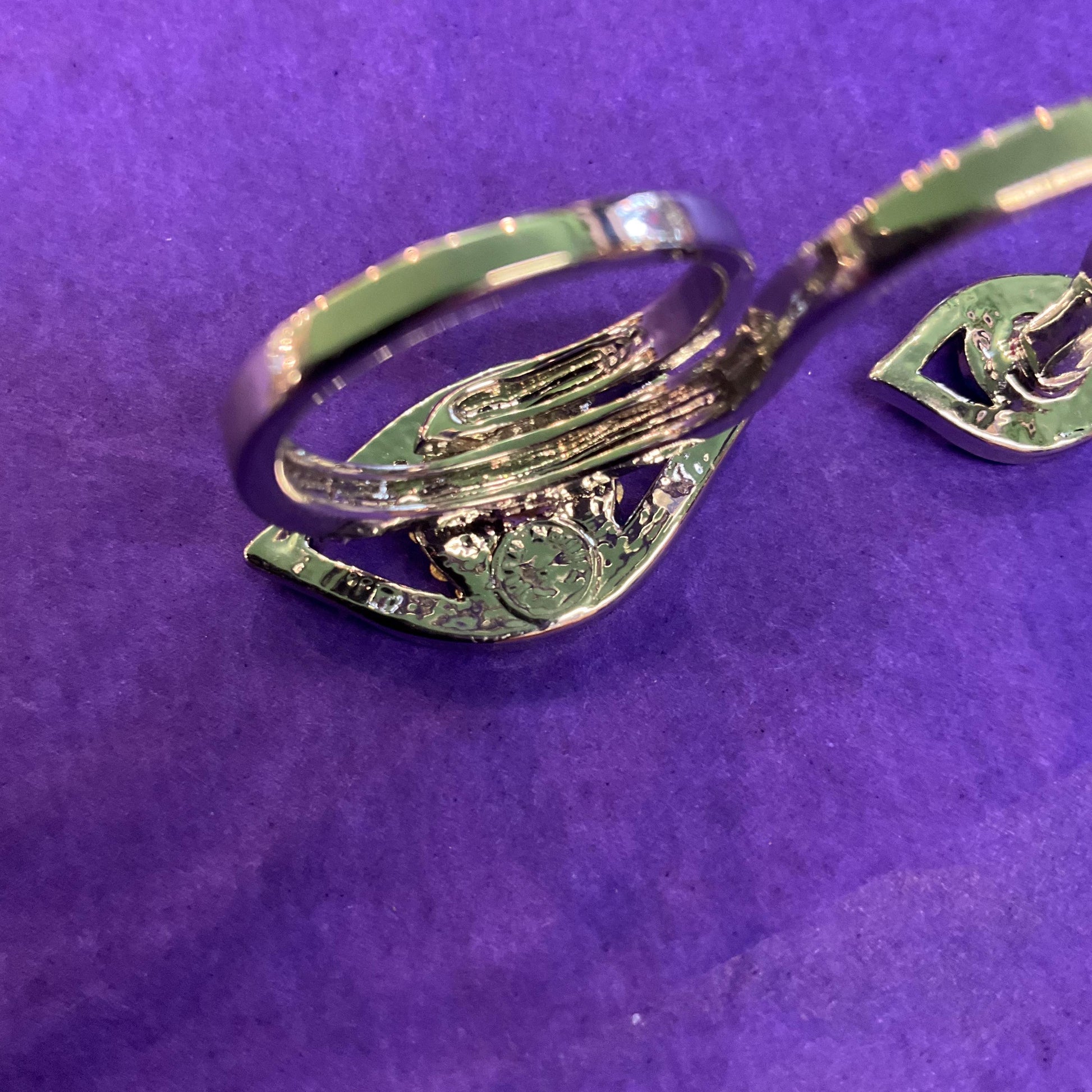 Vintage Butler and Wilson Crystal Eye Double Adjustable Ring, Silver , Blue Borealis and Black Crystal, From Size UK R, US 8.75