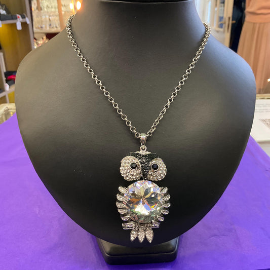 Vintage Butler and Wilson Large Silver and Black Articulated Owl Pendant, signed as new