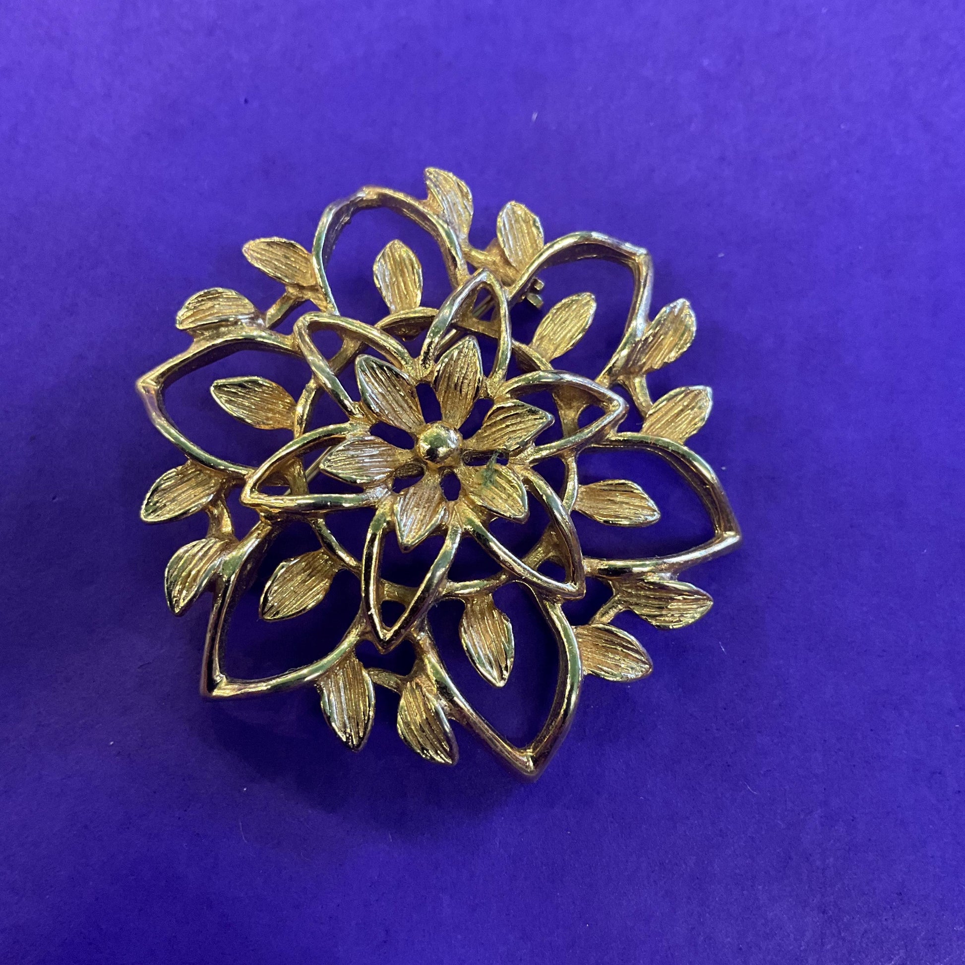 Vintage 1980s Brooch Cluster, 5 brooches gold tone with Dark Purple Agate, inc Sarah Coventry