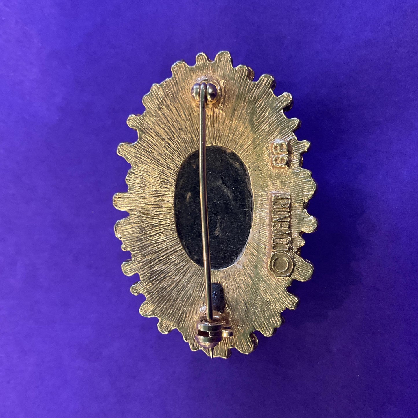 Vintage 1980s Brooch Cluster, 5 brooches gold tone with Dark Purple Agate, inc Sarah Coventry