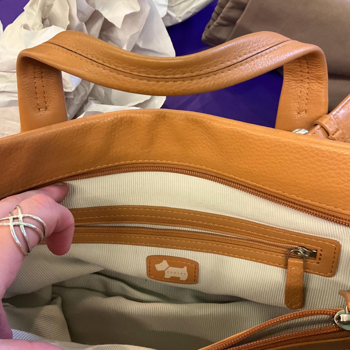 Vintage RADLEY Large Tan Pebble Leather Handbag/ Cross Body Bag, Rarely used with original dust cover