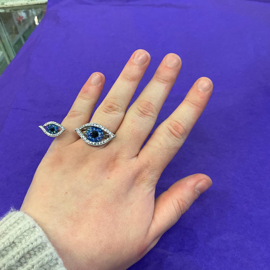 Vintage Butler and Wilson Crystal Eye Double Adjustable Ring, Silver , Blue Borealis and Black Crystal, From Size UK R, US 8.75