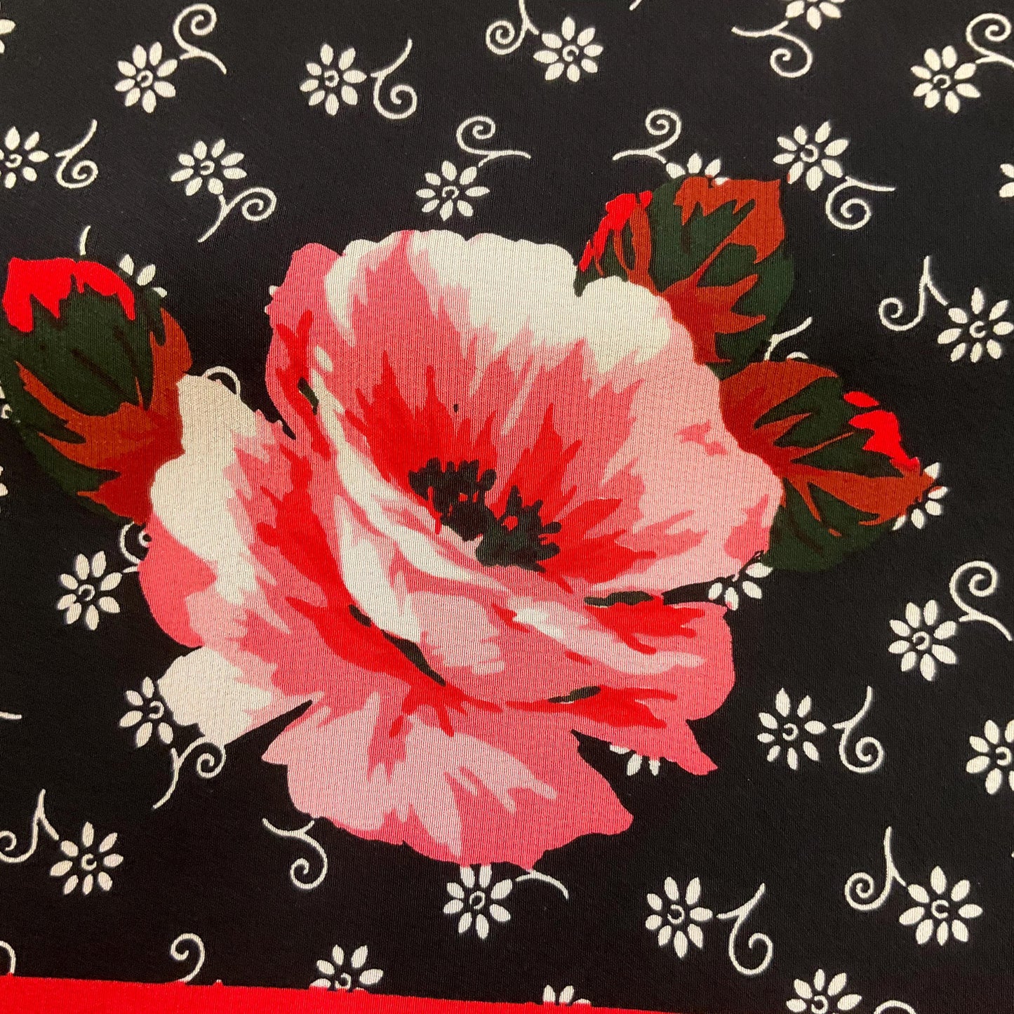 Vintage BILL BLASS Red, cream and Black Roses Pure Silk Scarf, large roses ditsy floral botders