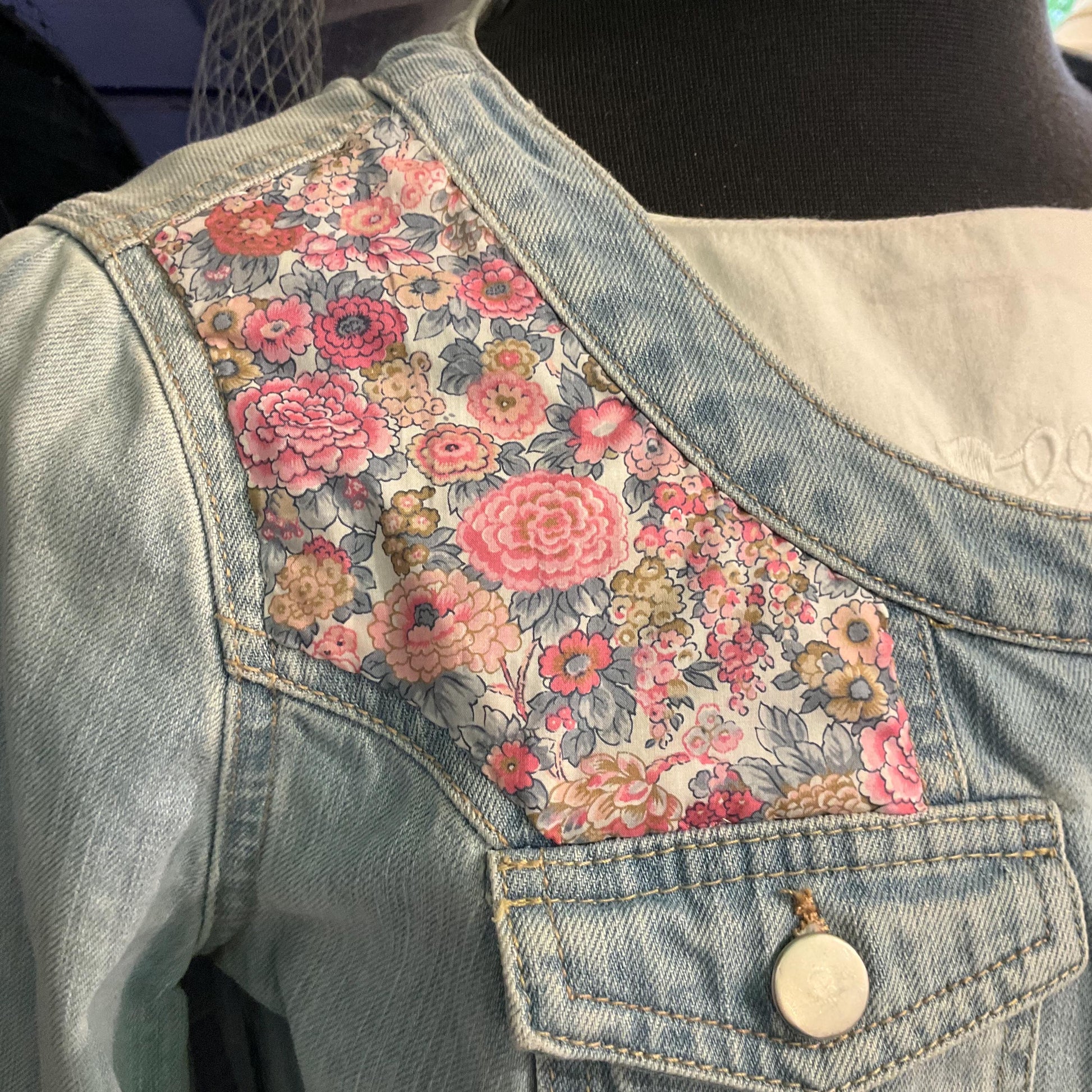 Up- cycled Unique Vintage Cropped Denim Jacked with Liberty ‘ Elysian Day’ Fabric, size UK 10/12