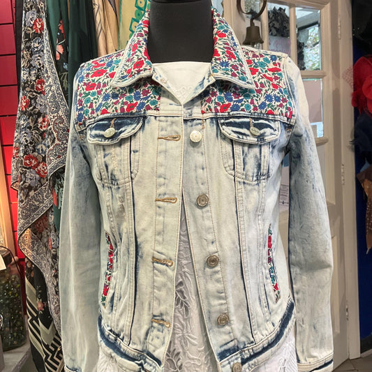 Up- cycled Unique Vintage Distressed Denim Jacket with Liberty’Poppy and Daisy’ Tana Lawn, Size UK 10