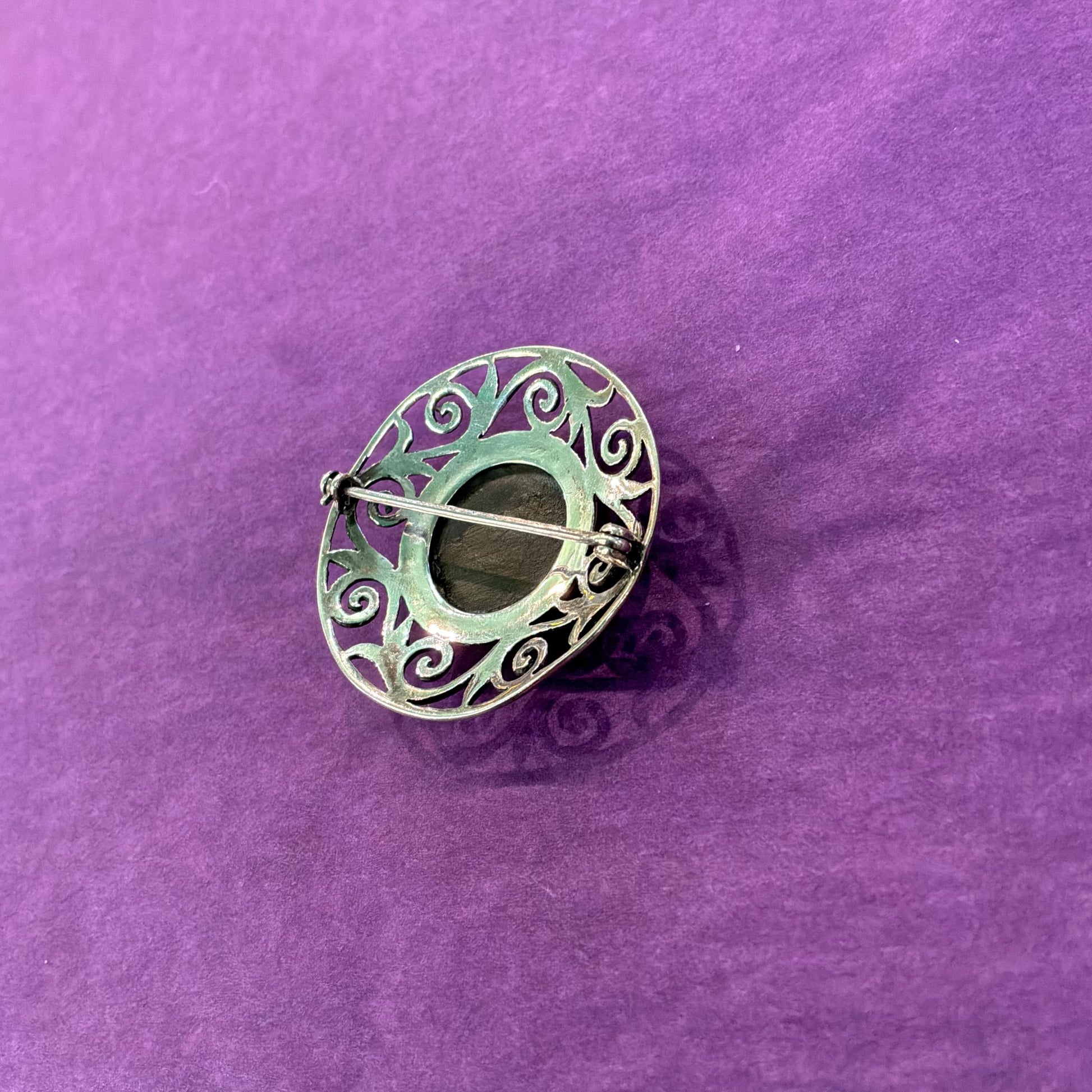 Vintage Silver and Bkack Onyx Celtic Large Brooch, Foliate cut work border