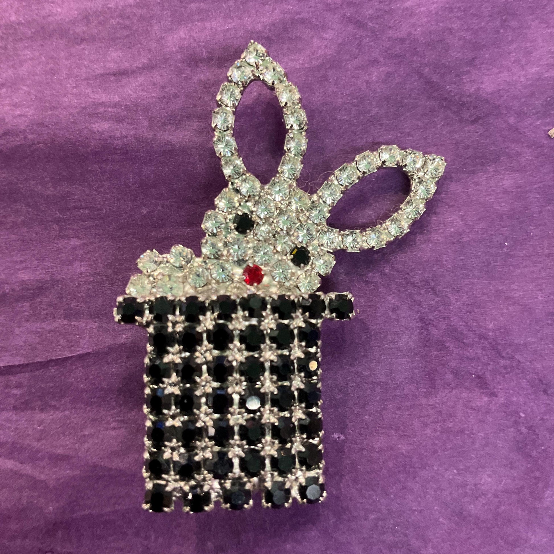 Vintage Butler and Wilson Art Deco Style Crystal Rabbit in a Top Hat Brooch, silver tone with black, silver and red rhinestones