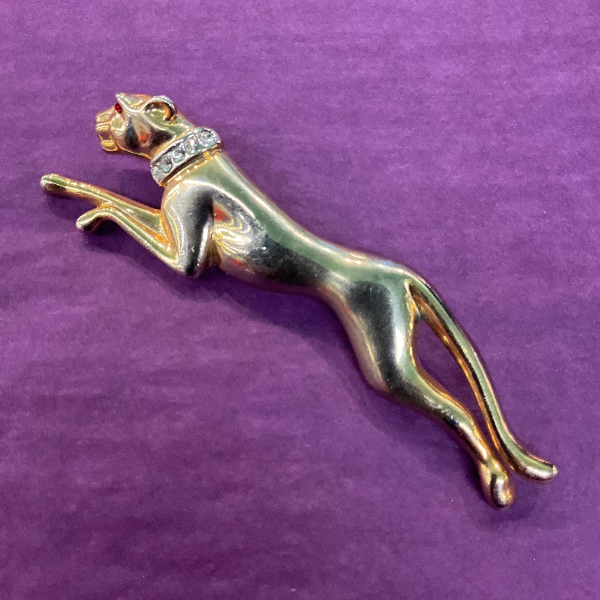 Vintage 1980s ‘Big Cat’ Art Deco Style Golden Panther Large Brooch, gold tone with silver and red rhinestones