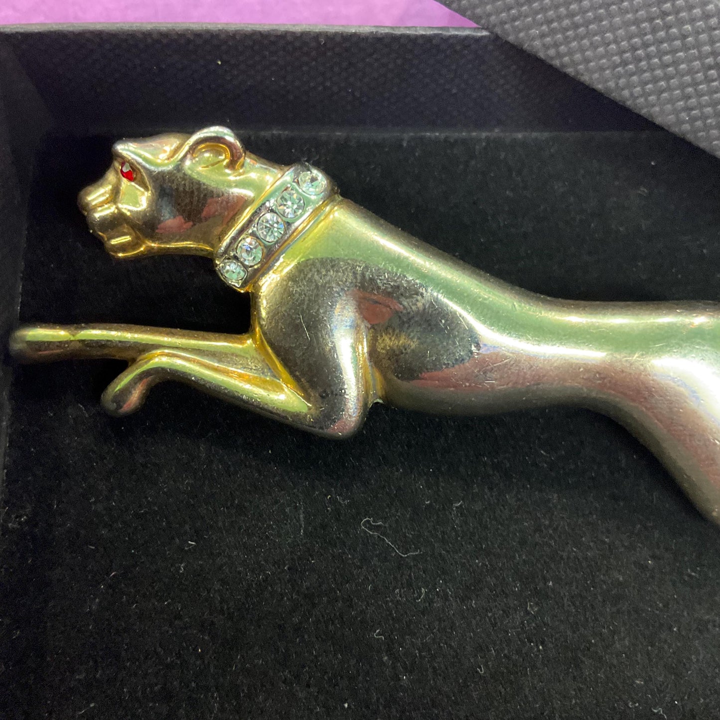 Vintage 1980s ‘Big Cat’ Art Deco Style Golden Panther Large Brooch, gold tone with silver and red rhinestones