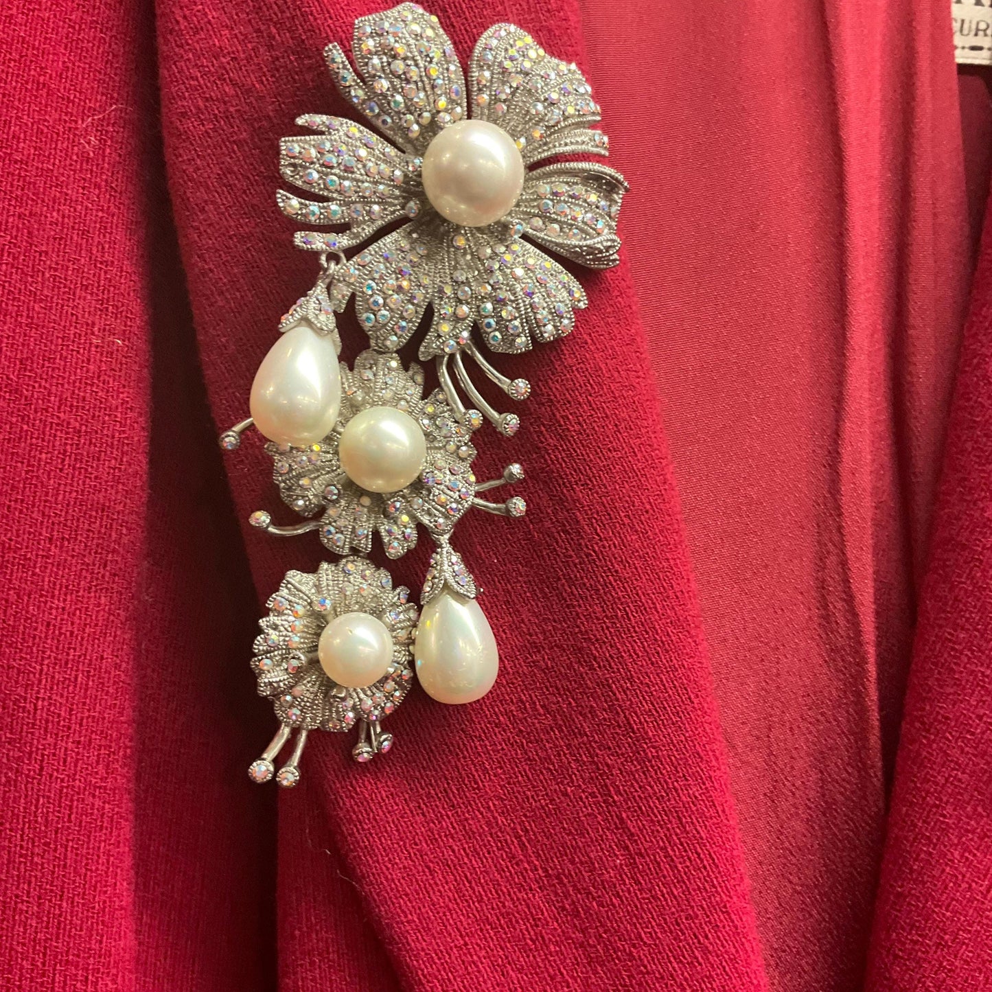 Vintage Statement Crystal Floral Brooch or Pendant, Pewter tone with Aurora Borealis rhinestones and faux pearls