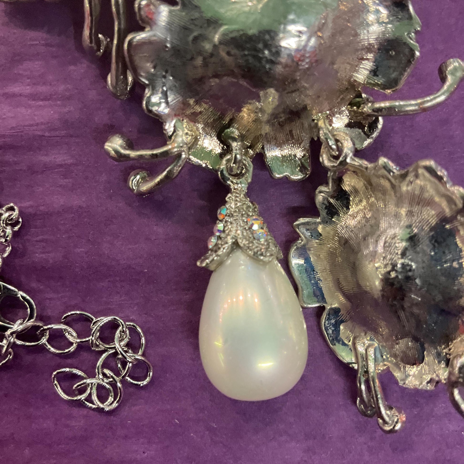 Vintage Statement Crystal Floral Brooch or Pendant, Pewter tone with Aurora Borealis rhinestones and faux pearls