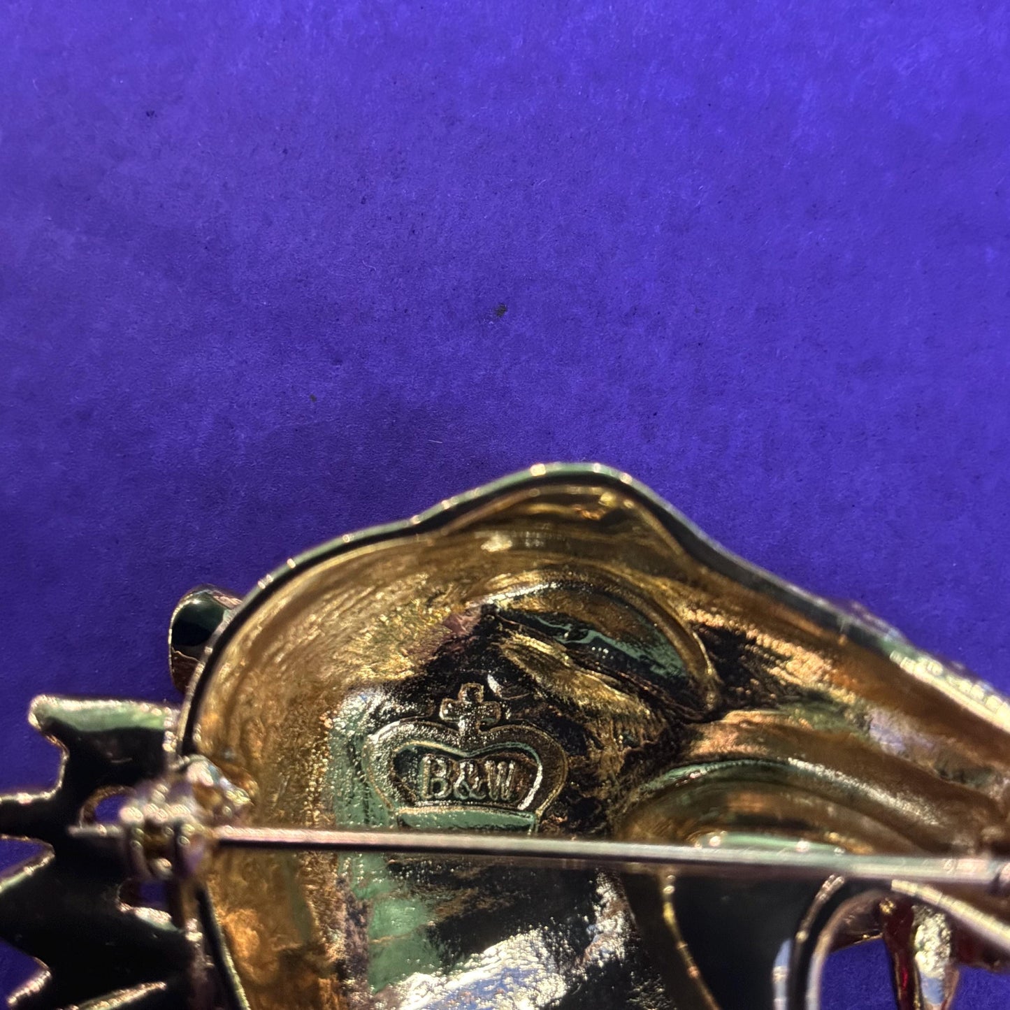 Vintage Butler and Wilson Large Crystal Tigers Head Brooch, Gold tone with Aurora Borealis Rhinestones and Lustre Enamel