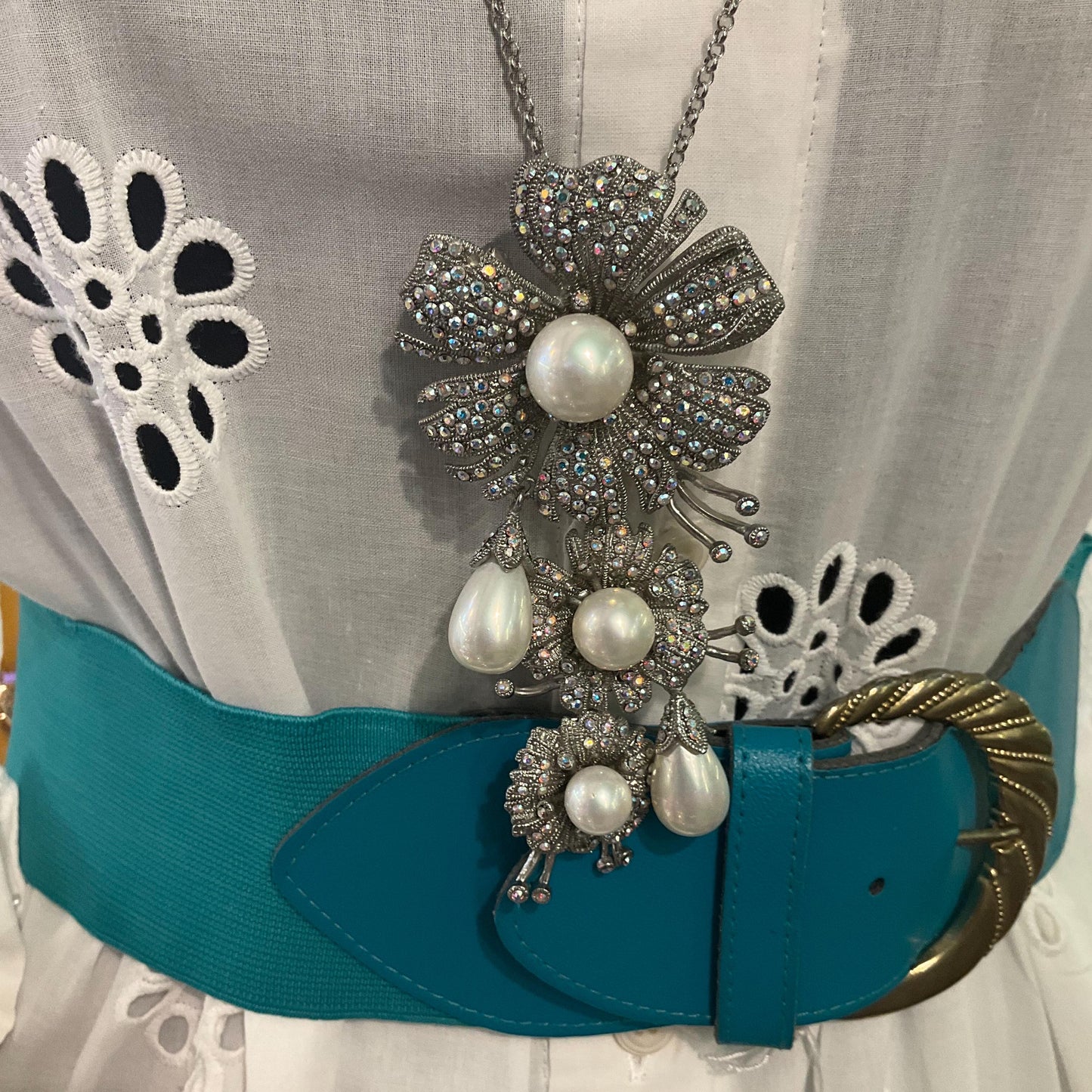 Vintage Statement Crystal Floral Brooch or Pendant, Pewter tone with Aurora Borealis rhinestones and faux pearls