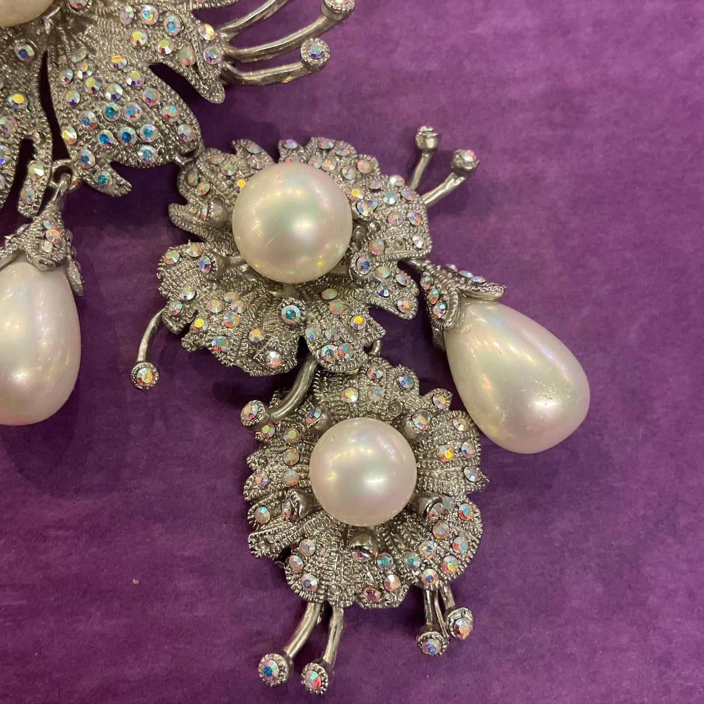 Vintage Statement Crystal Floral Brooch or Pendant, Pewter tone with Aurora Borealis rhinestones and faux pearls
