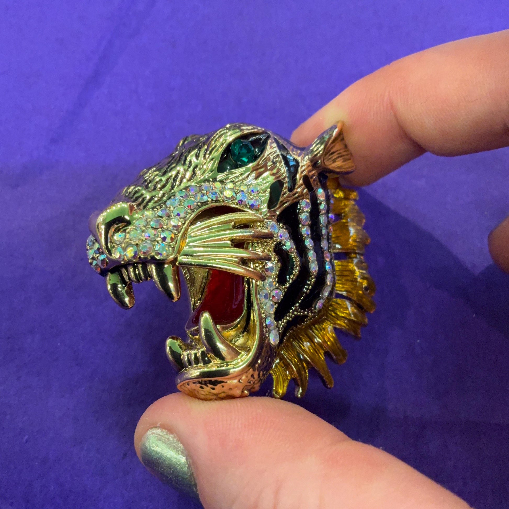 Vintage Butler and Wilson Large Crystal Tigers Head Brooch, Gold tone with Aurora Borealis Rhinestones and Lustre Enamel