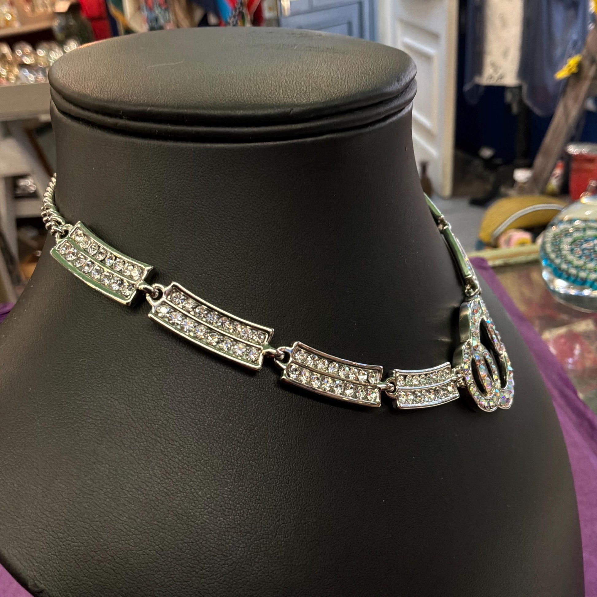Vintage Butler and Wilson Art Deco Style Interlocking Rings Panel Necklace