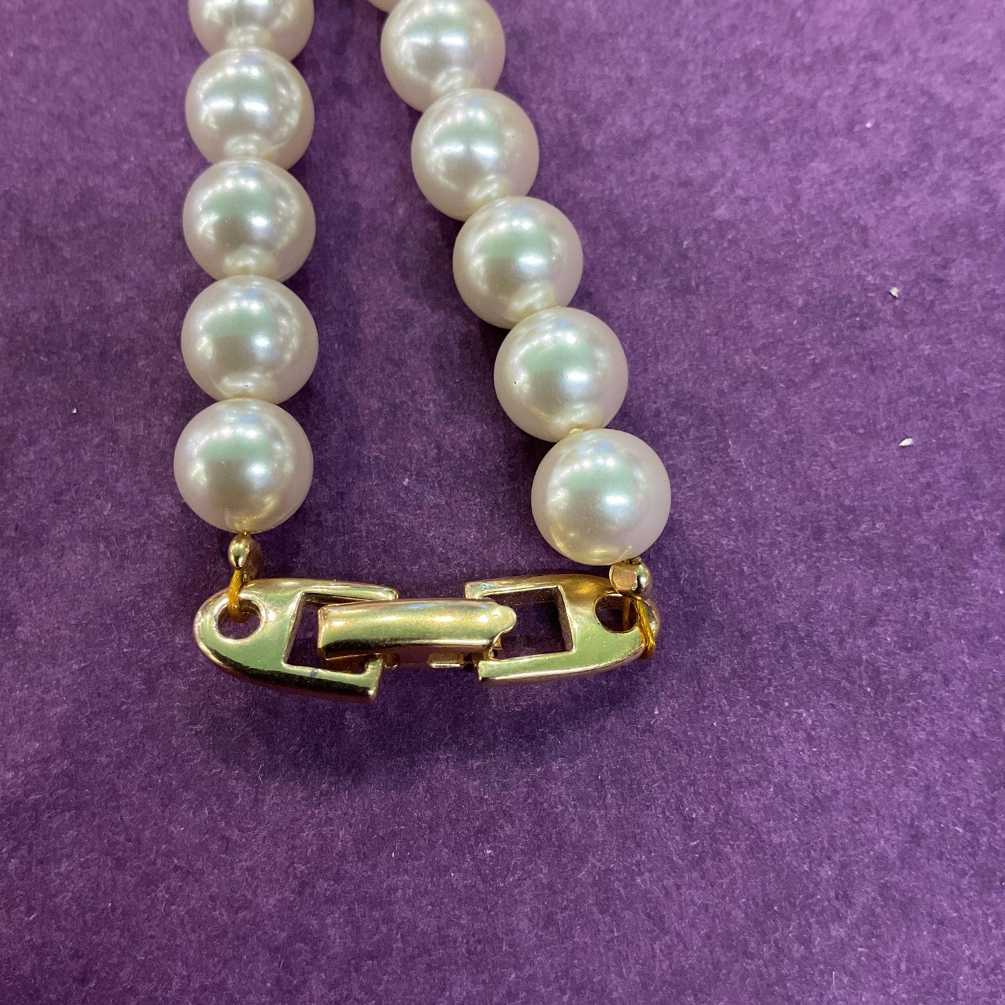 Vintage 1980s NAPIER Faux Pearl Statement Beaded Necklace
