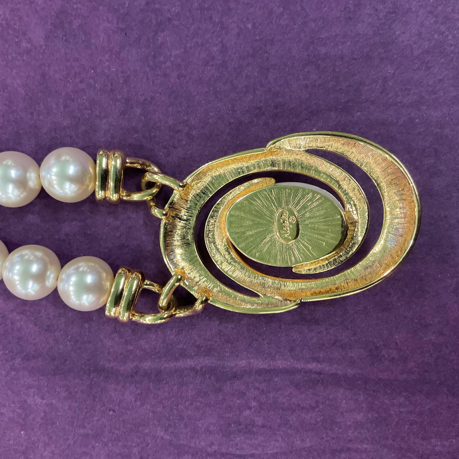 Vintage 1980s NAPIER Faux Pearl Statement Beaded Necklace