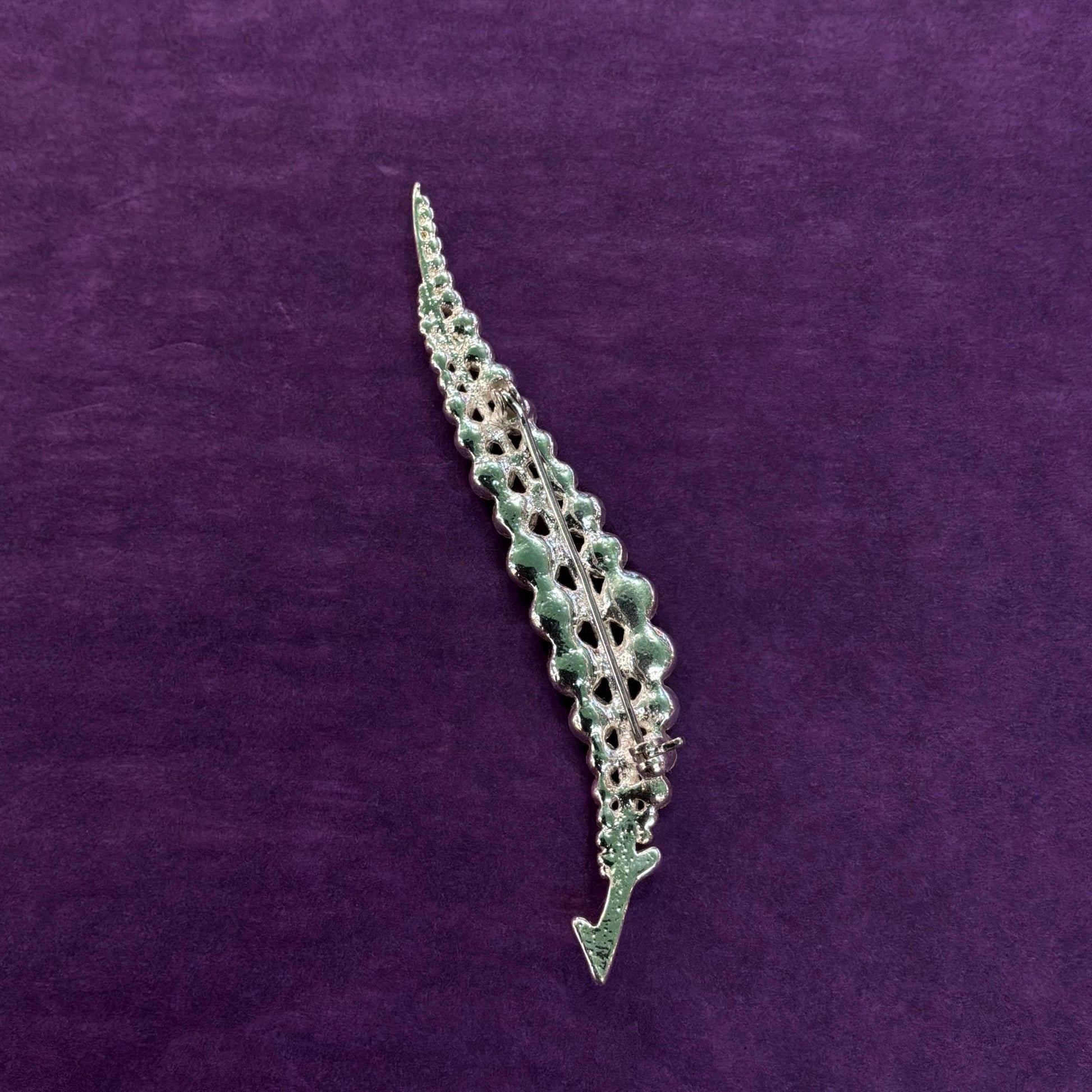 Vintage Midcentury Crystal Leaf Brooch in Silver Tone Metal
