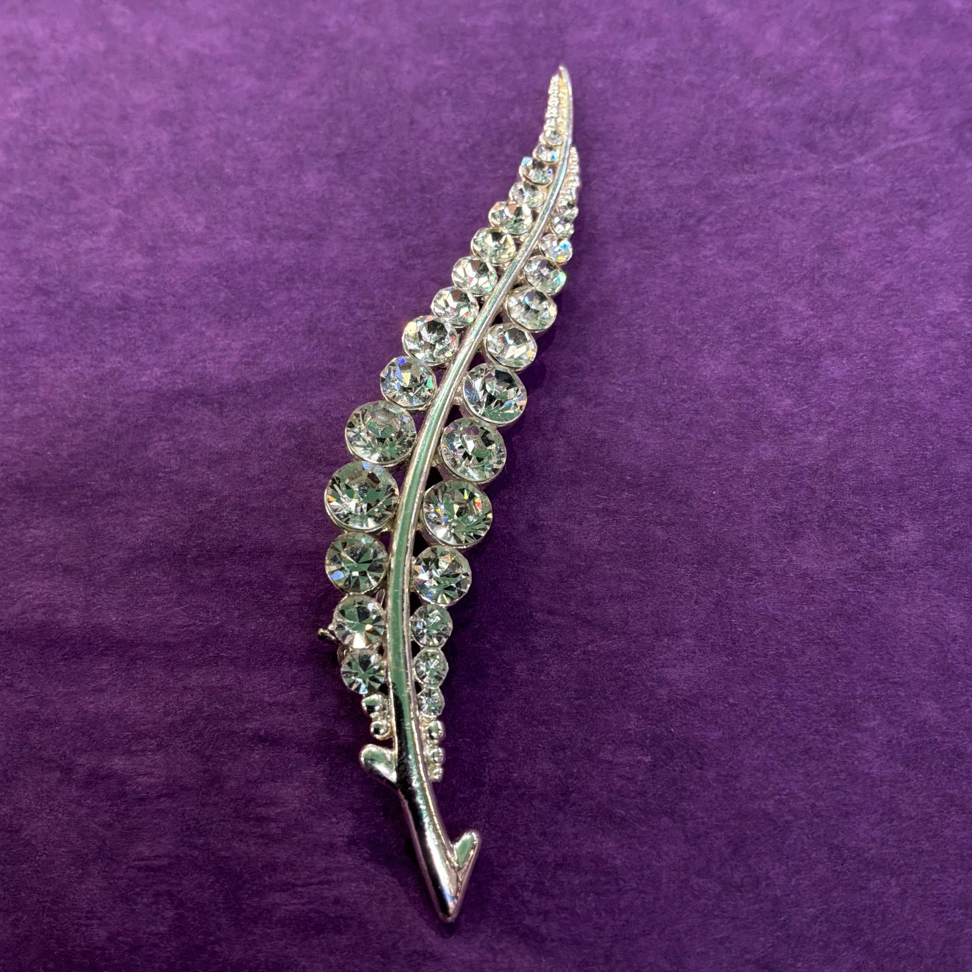 Vintage Midcentury Crystal Leaf Brooch in Silver Tone Metal