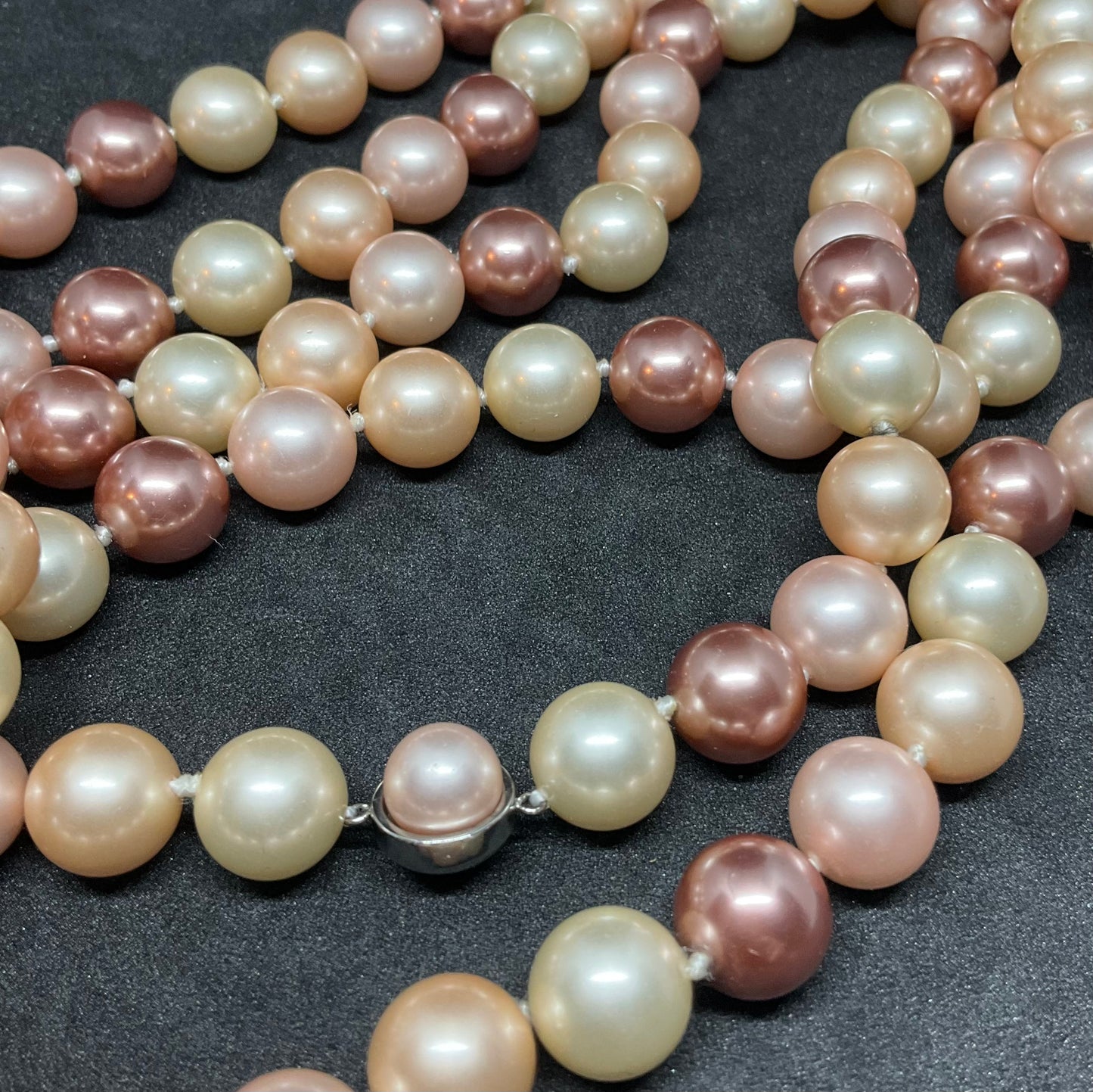 Vintage Pink Flapper Faux Pearl Necklace