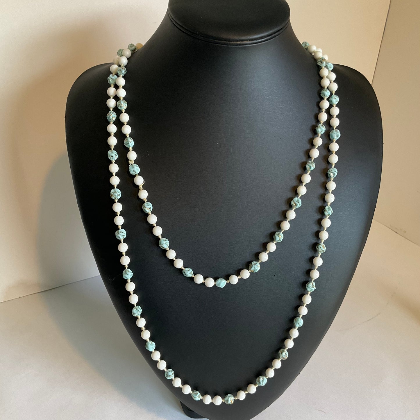 Vintage Flapper Milk Glass Beaded Necklace