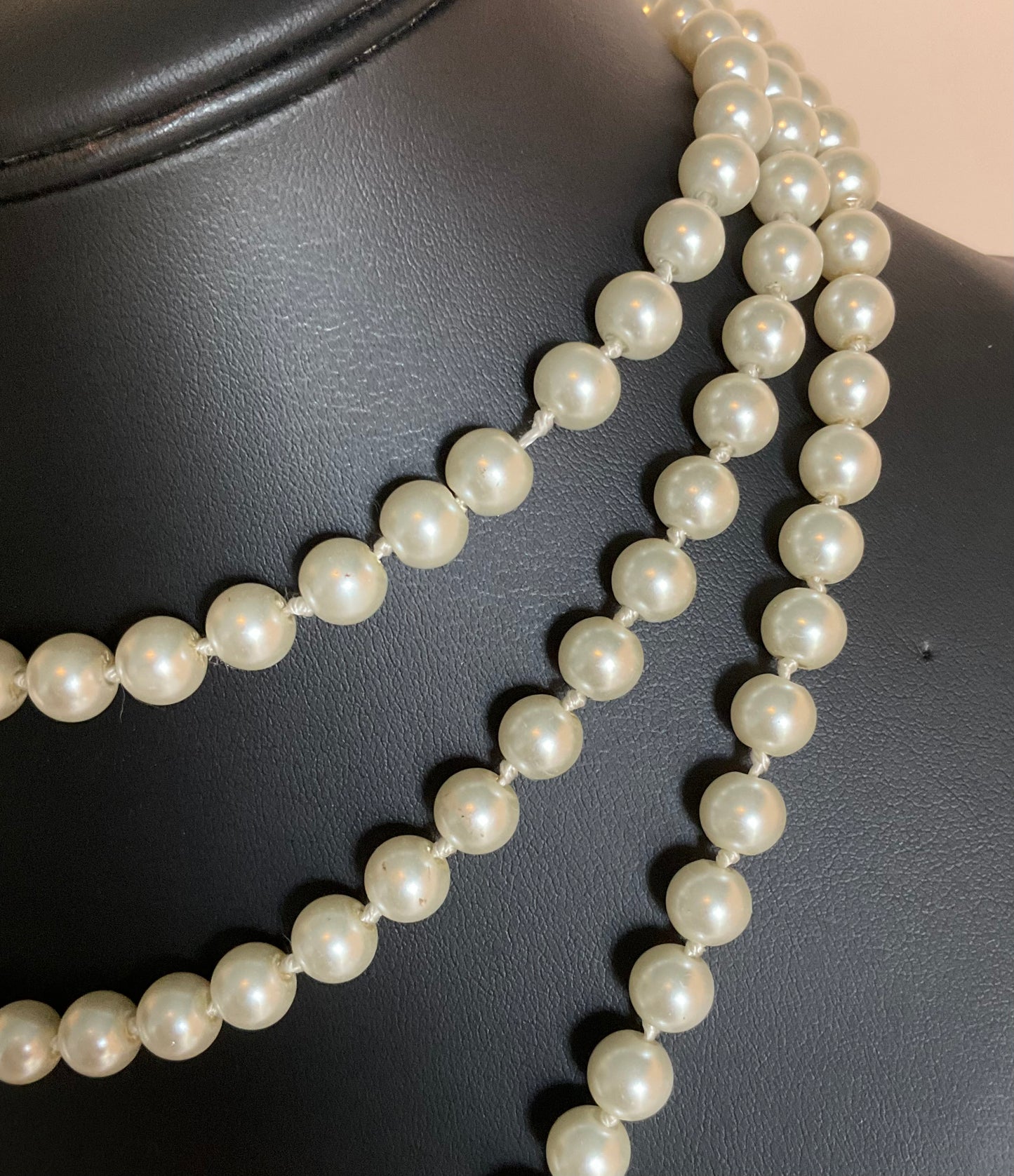 Vintage Long White Flapper Faux Pearl Necklace