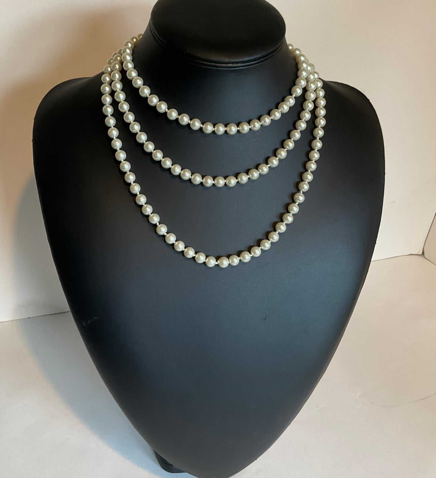 Vintage Long White Flapper Faux Pearl Necklace